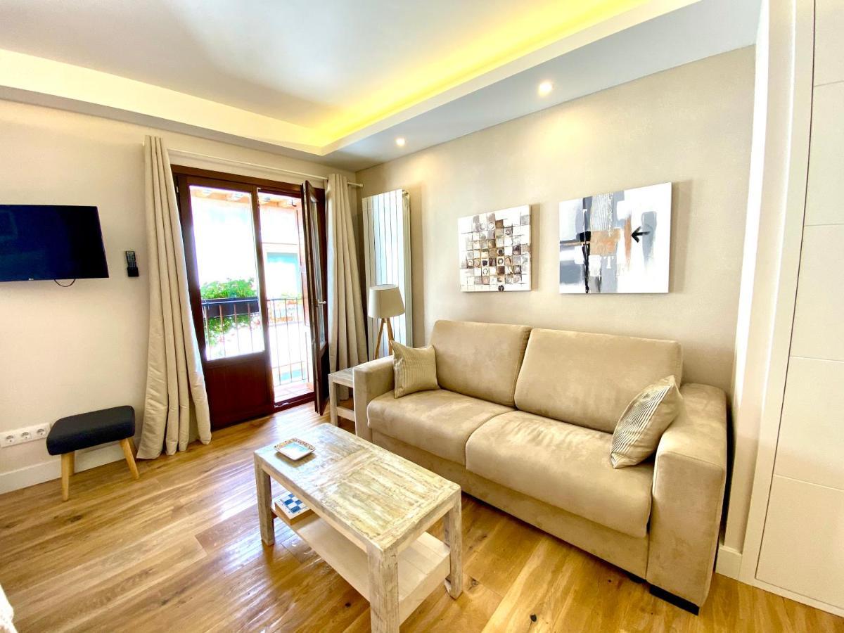 Apartamentos Turisticos Ezcaray Exterior photo